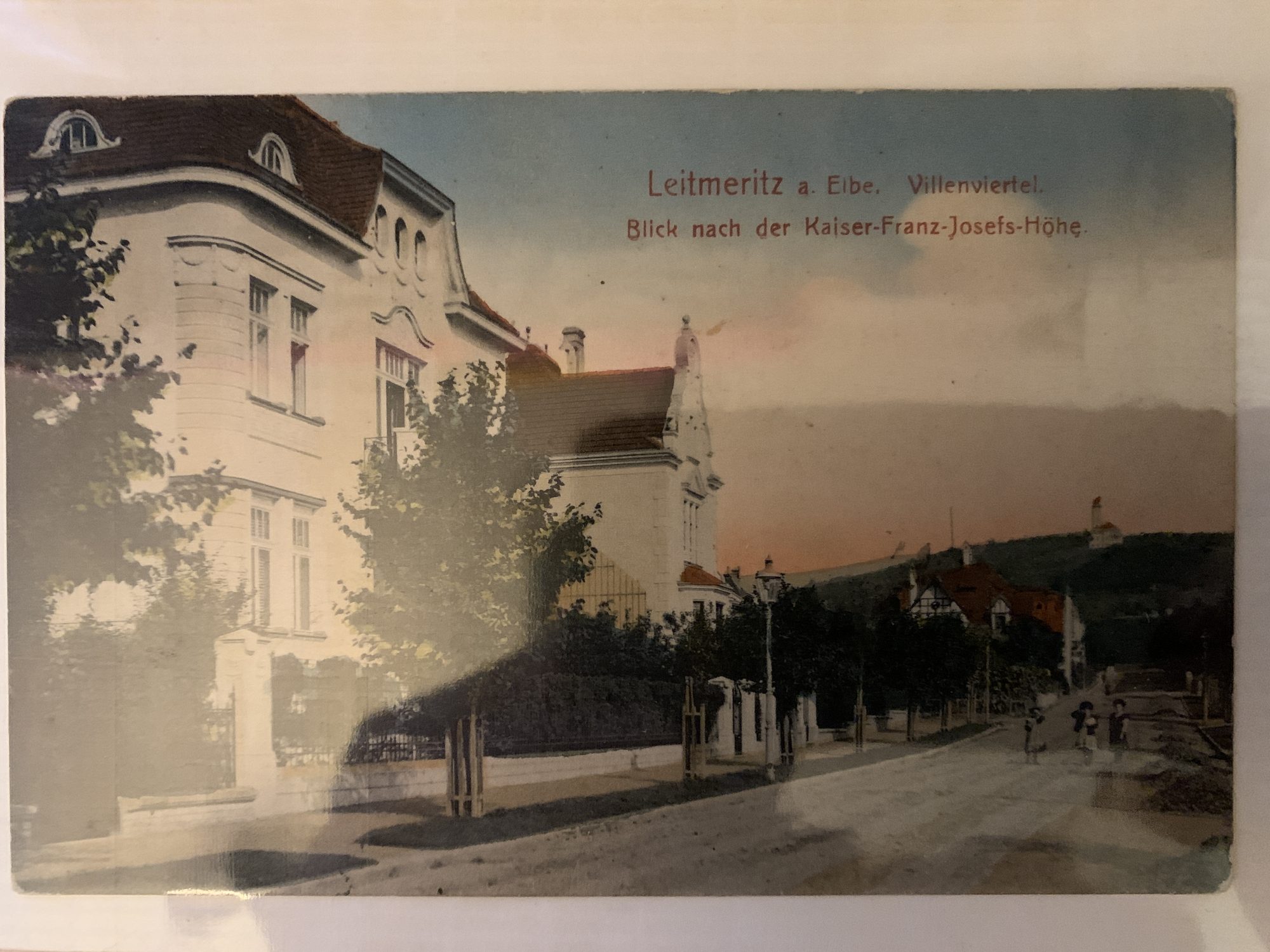 Ansichtkaart van Leitmeritz (Litoměřice) die Gerardus bewaarde, met de villa in het Villenviertel.