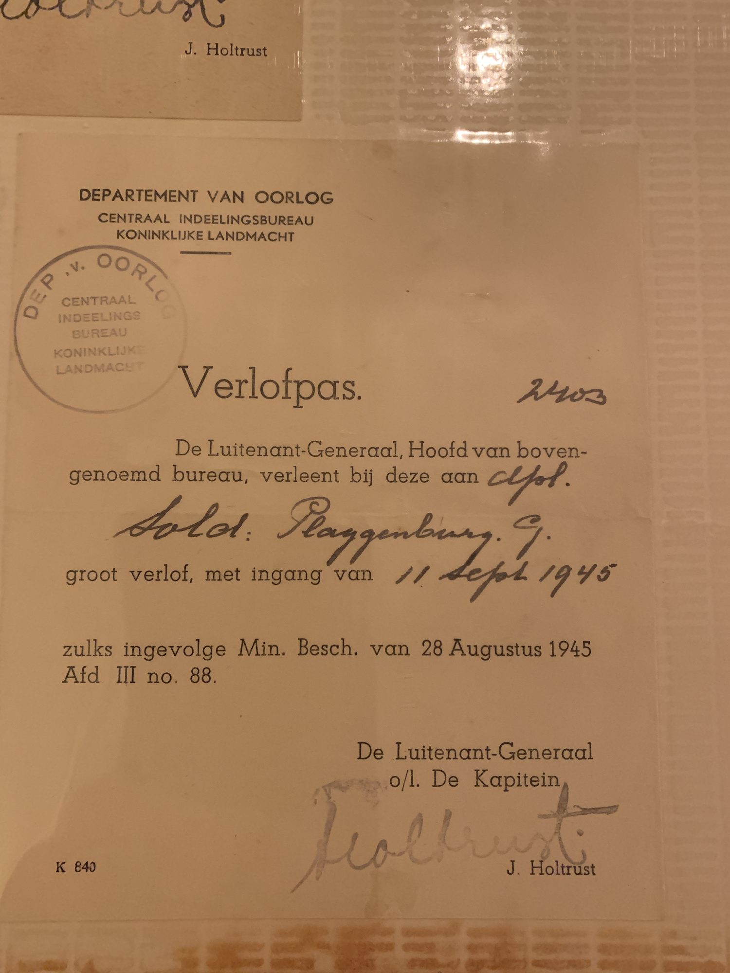 Verlofpas, Departement van Oorlog, 11 september 1945.
