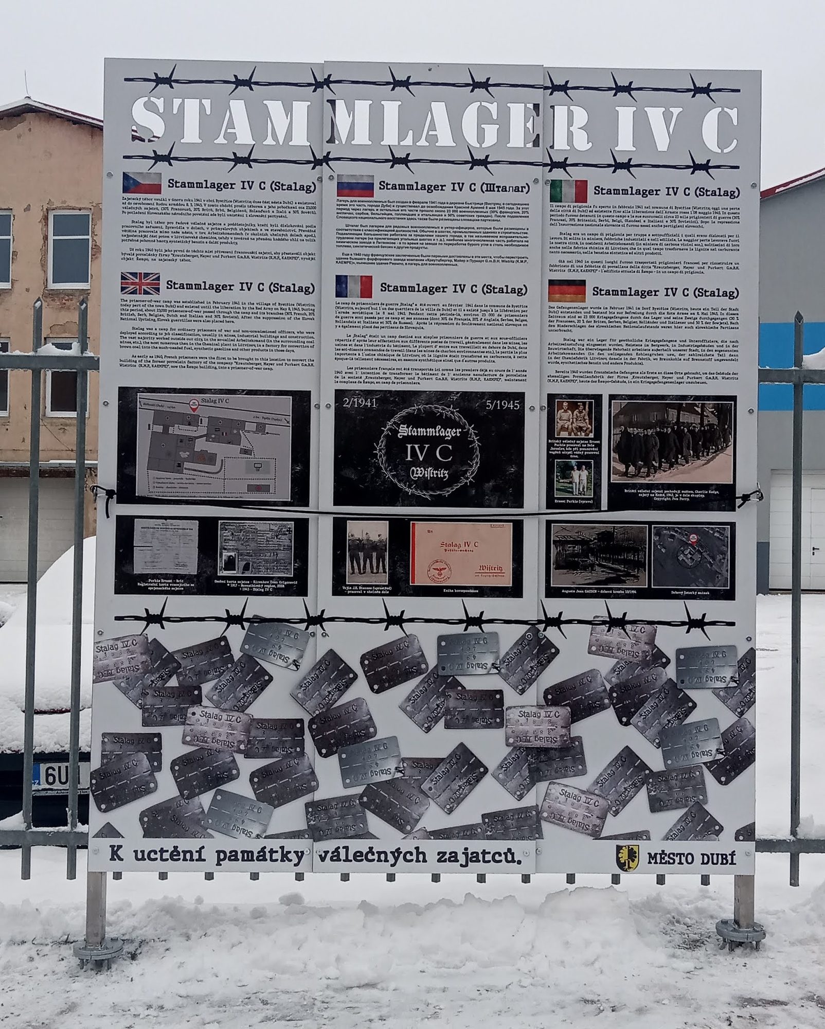 Het hedendaagse monument voor Stalag IV-C in Dubí.